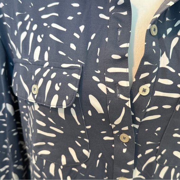 Southern Tide summer shirt dress size M like new UPF 50 - Picture 4 of 5